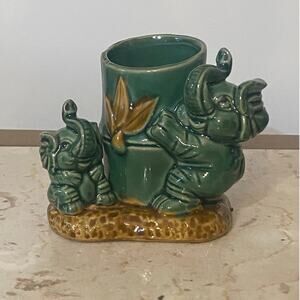 Vintage Ceramic Majolica Bamboo Planter Mama & Baby Elephants Trunks Up Green